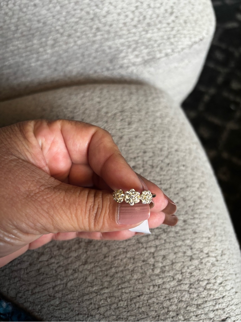 Gold Floral Cluster Ring - Women's Jewelry. Laminated gold. Everyday use. Size 8